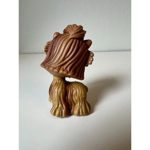 My Pet Pals Chic Dolls Boutique Puppy Dog Figure 2008 Toy Brown Yorkie Pet Bed - Picture 6 of 9